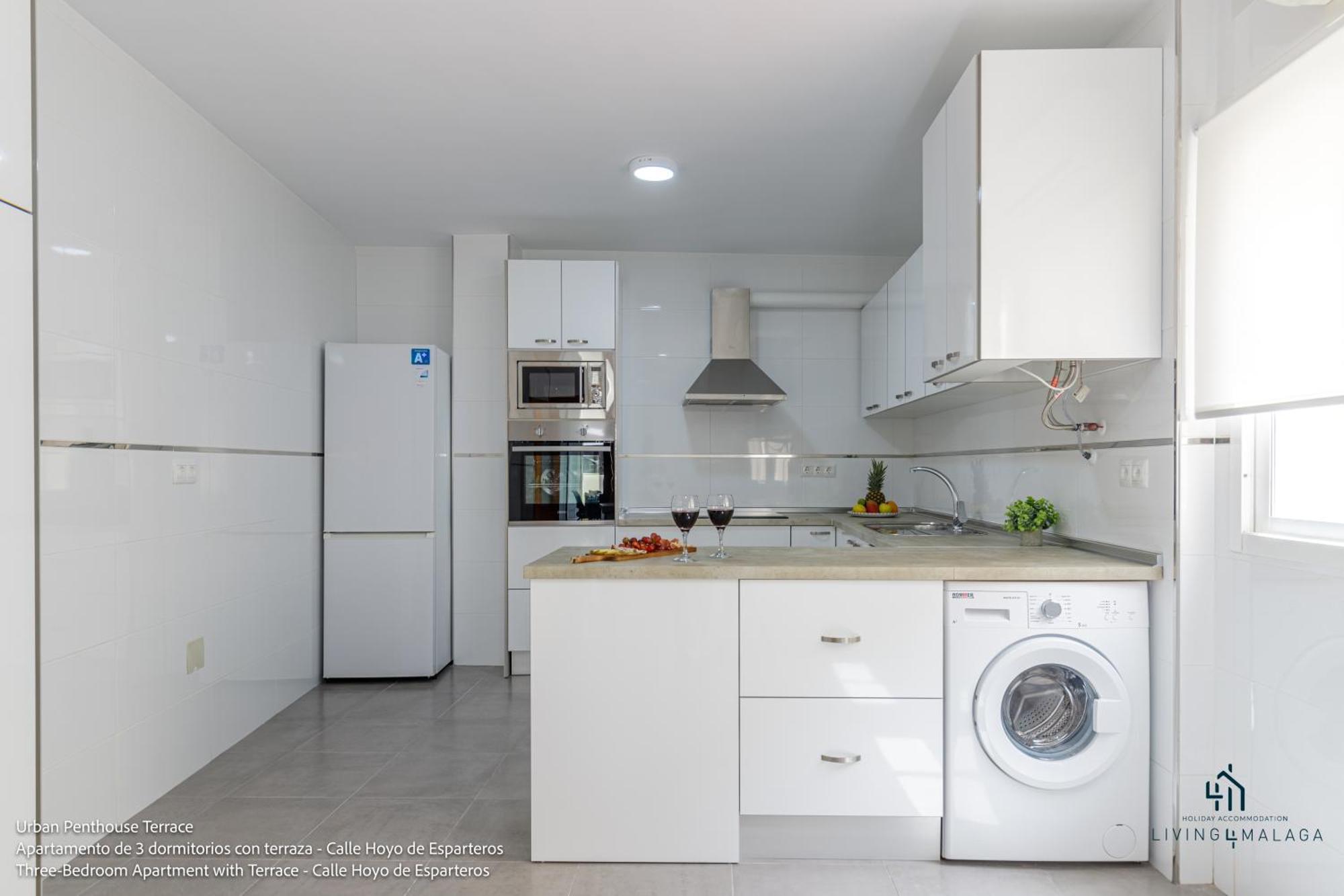 Living4Malaga Urban Apartments Ngoại thất bức ảnh