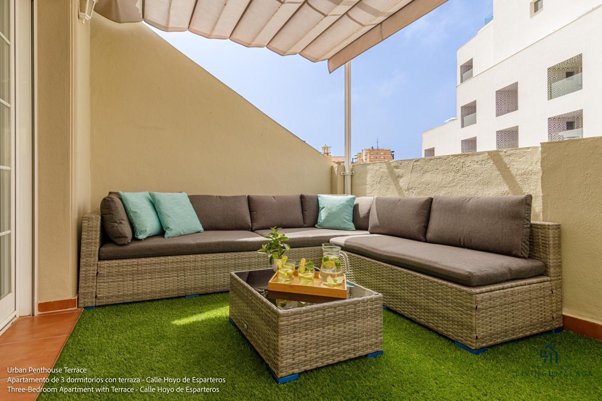 Living4Malaga Urban Apartments Ngoại thất bức ảnh